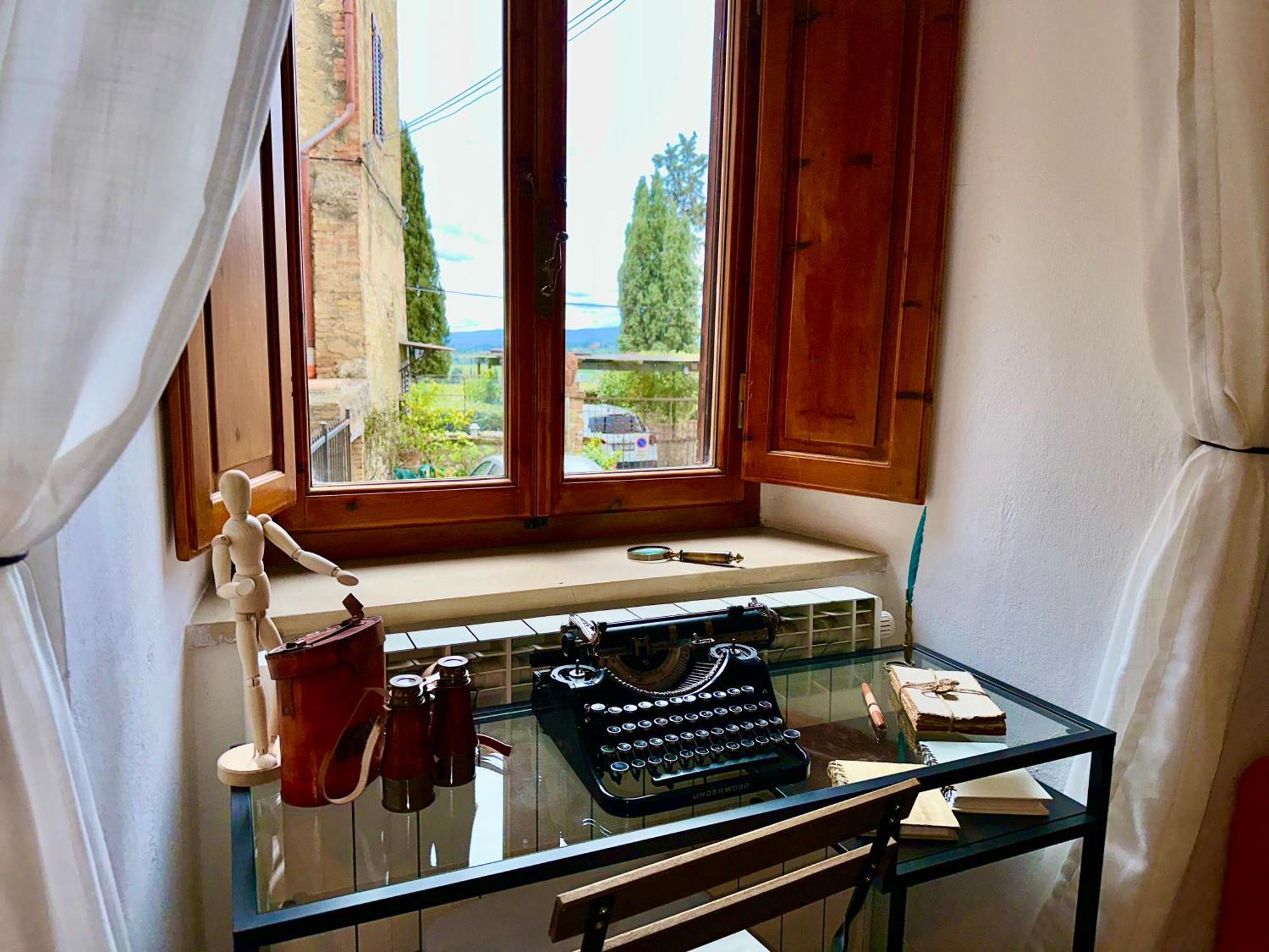 Lovely 2 Bedroom In San Gimignano Historic Center Exterior foto